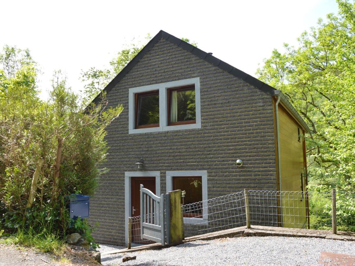 Comfortable Modern Chalet With Wood Finish Aywaille Exterior photo