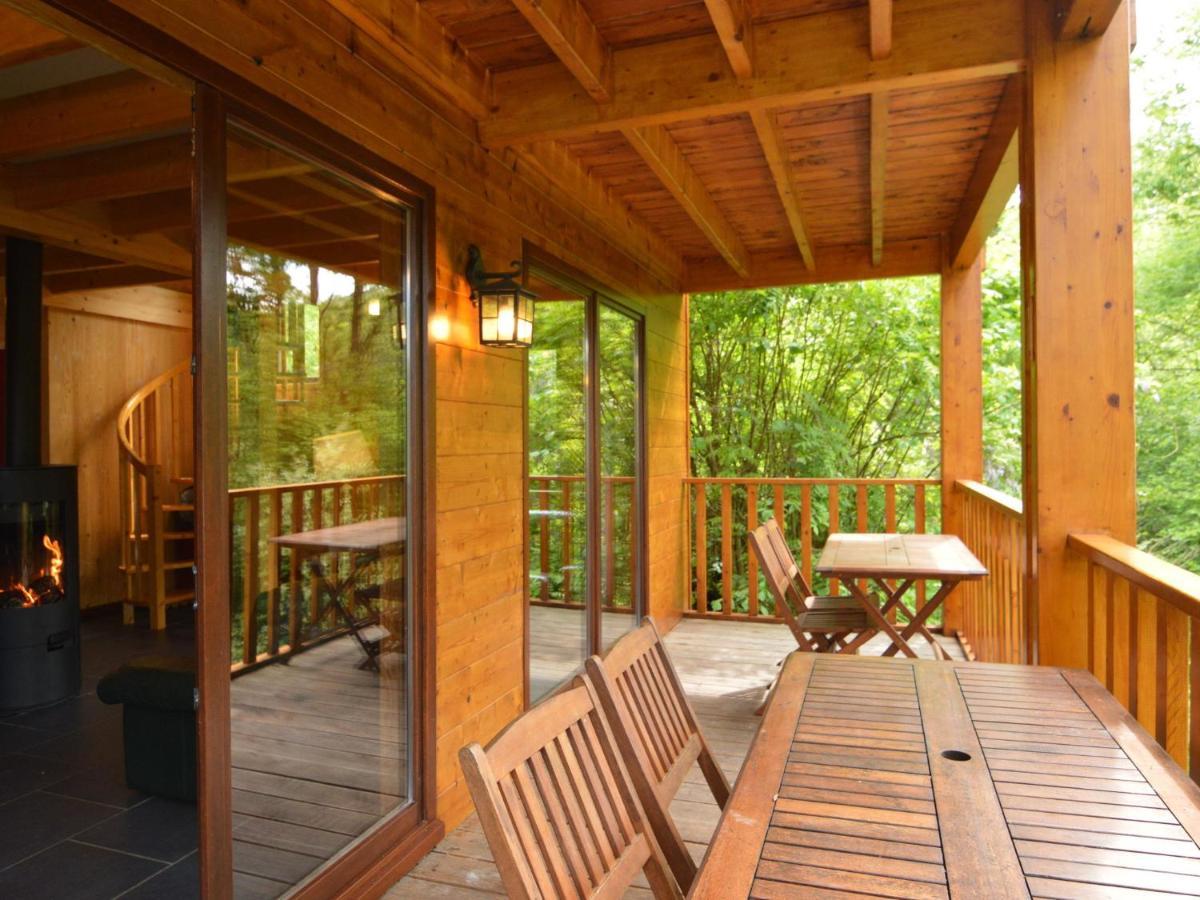 Comfortable Modern Chalet With Wood Finish Aywaille Exterior photo